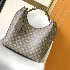 Louis Vuitton Shopping Bags